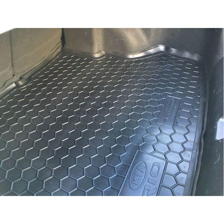 Коврик в багажник для Kia Rio 2011- седан, полиуретановый (AVTO-Gumm)