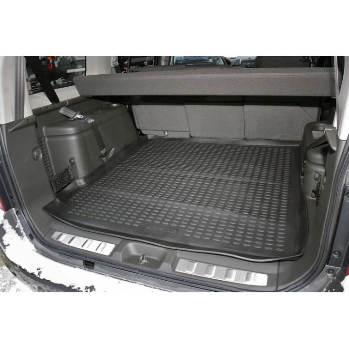 Коврик в багажник для Nissan Pathfinder '05-14, полиуретановый Novline-Element