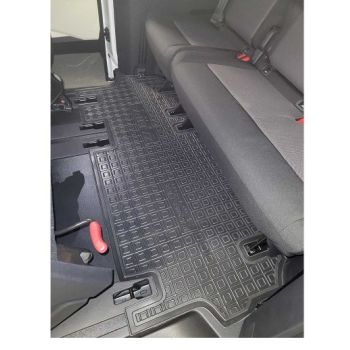 Коврики в салон для Opel Zafira Life '20-, 8 мест, 3-й ряд, резиновые (AVTO-Gumm)